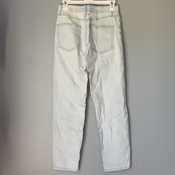 60% off Wild Fable Mom Jeans Size 2 - Picture 2 of 6